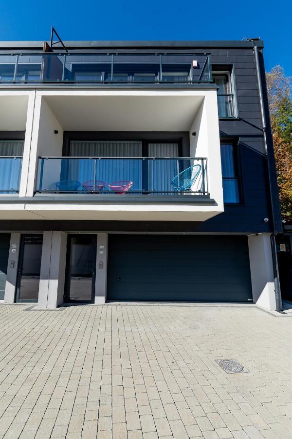 Bialy Apartament Щирк Екстериор снимка